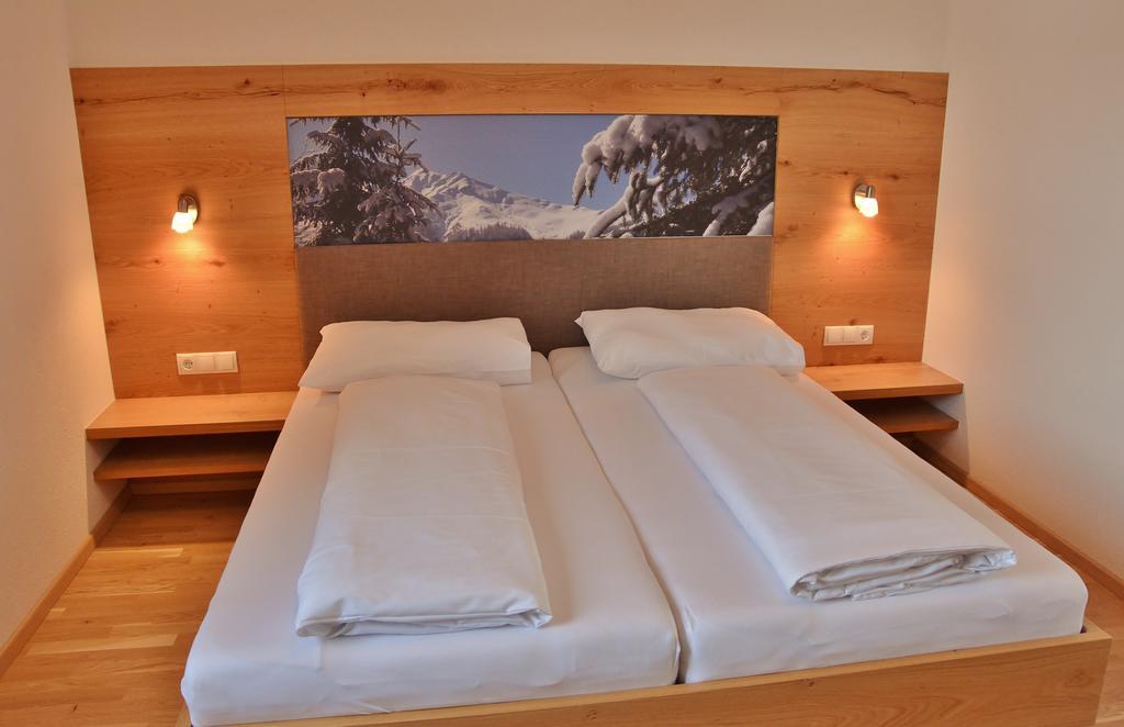 Appartement Schneekristall Fendels Esterno foto